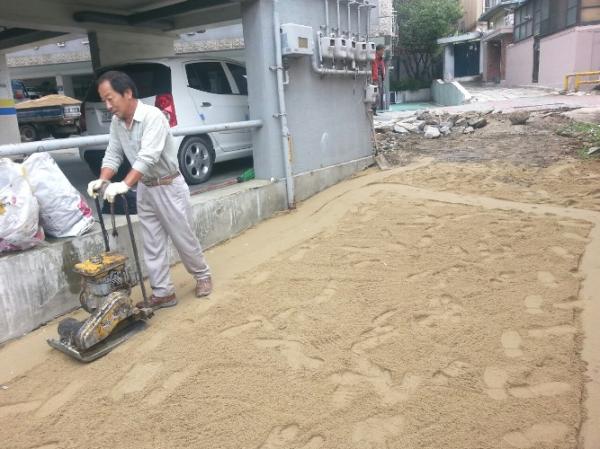 9��30�Ͽ��� �ٴڰ��縦 �Ͽ����ϴ�.
�ٴڰ��縦 �ؼ� ���� ������� ����Դϴ�.
�ٴڰ��� ���п� ���� �̹����� ��������� �����ϴ�.
������ ���� ���󰡸� ���������� �ȳ��� �� �� ���� ���Դϴ�^^
�ٴڰ��翡 ������ �ֽ� ��� �е鲲 ����帳�ϴ�.
���п� ���� �̹����� ������� ���� �ı�����
�����ϰ� ���۱��� �ٴ� �� �ְ� �Ȱ� �����ϴ�.
���� ����帳�ϴ�!!����