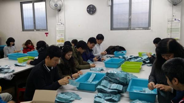 2015�� 12�� 17�Ͽ��� �뼺��ȸ���� ����Ȱ���� ���̽��ϴ�.