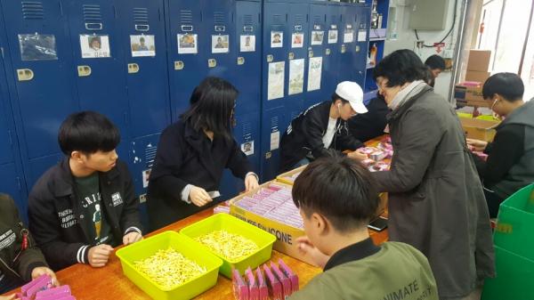 2017�� 3�� 25�Ͽ��� �췹�ÿ����� �ڿ�����Ȱ���� �Խ��ϴ�.