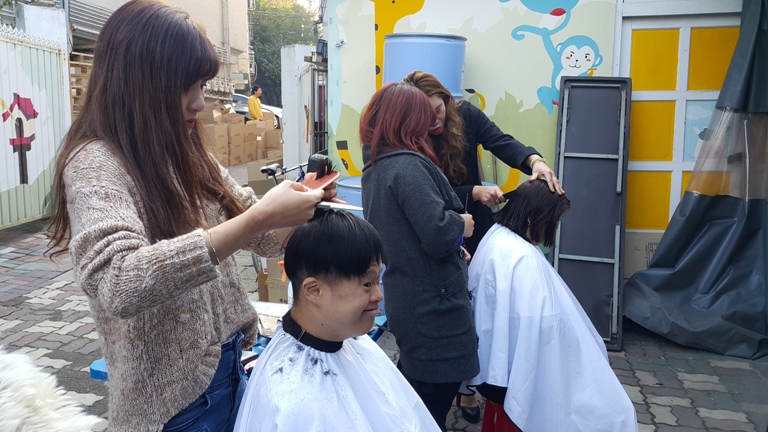 2014�� 11�� 20�Ͽ��� �̿���� ���α׷��� �����Ͽ����ϴ�.