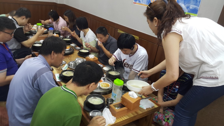 2016�� 7�� 13�Ͽ��� ��ȭ���� ���α׷��� �����Ͽ����ϴ�.