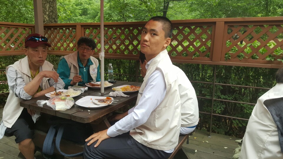 2017 5 12 ݱ ȸ(̴) ٳԽϴ.