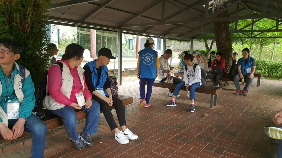 2017 5 12 ݱ ȸ(̴) ٳԽϴ.