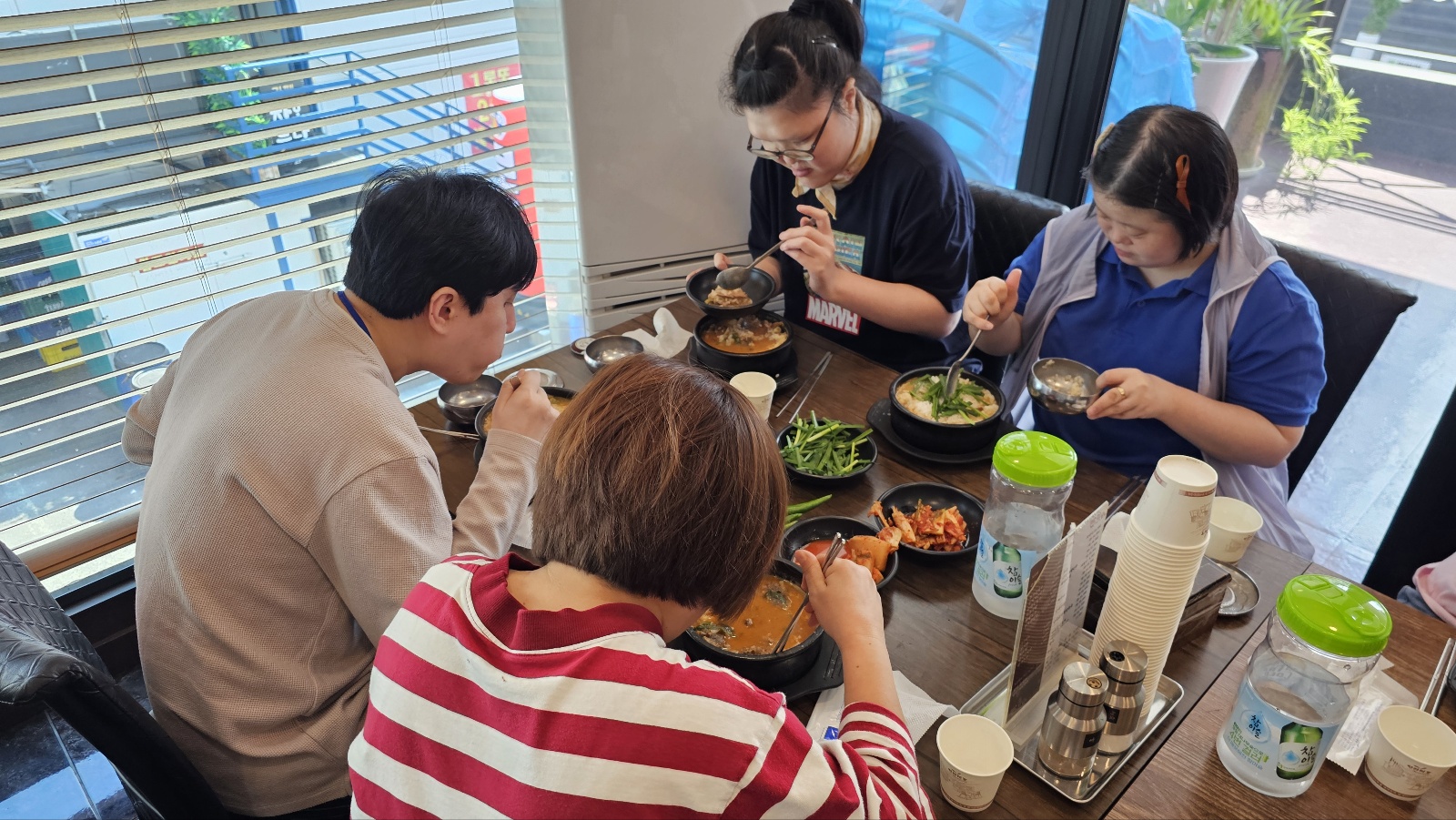 2024�� 9�� 30�Ͽ��� �ູ���� ���α׷��� �����Ͽ����ϴ�.