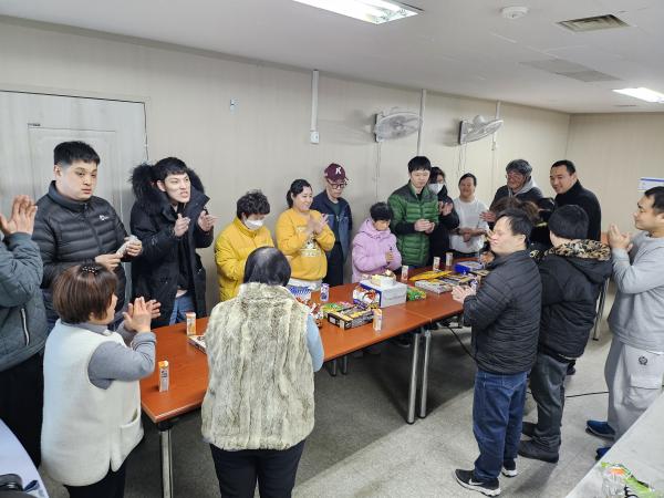 2025 2 28Ͽ Ƽ α׷ Ͽϴ.